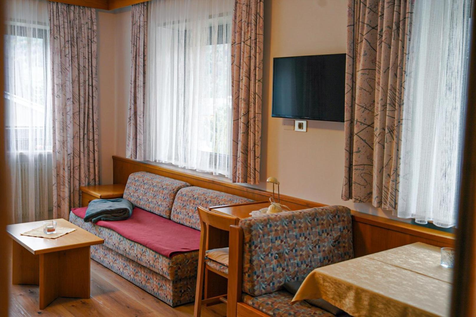 Appartements Residence Ganthaler รับลา ภายนอก รูปภาพ